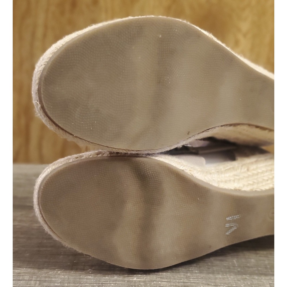 Earth Spirit Espadrille Wedge Shoes Women's Size 7 Gold - Picture 9 of 12